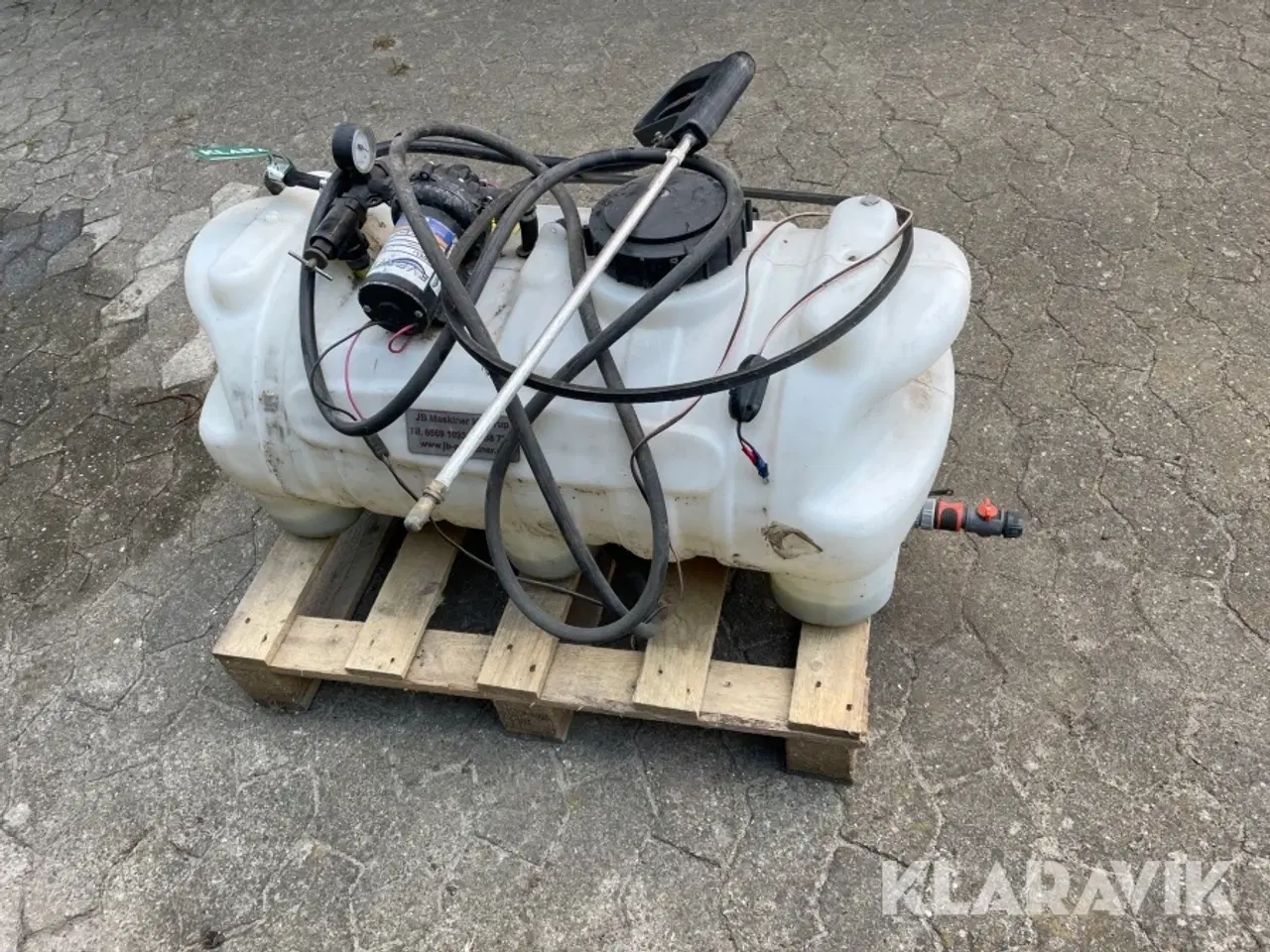 Billede 12 - Transportabel sprøjtetank med pumpe og lanse