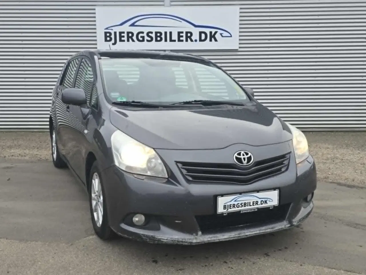 Billede 1 - Toyota Verso 2,0 D-4D T1 7prs