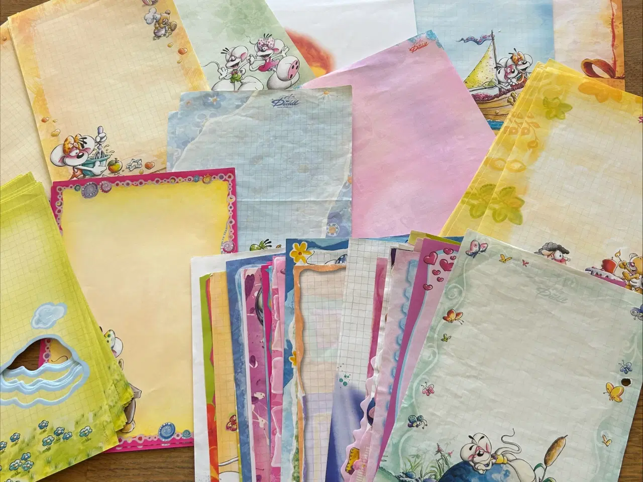 Billede 6 - Stor Diddle-samling med papir, blokke, mappe osv