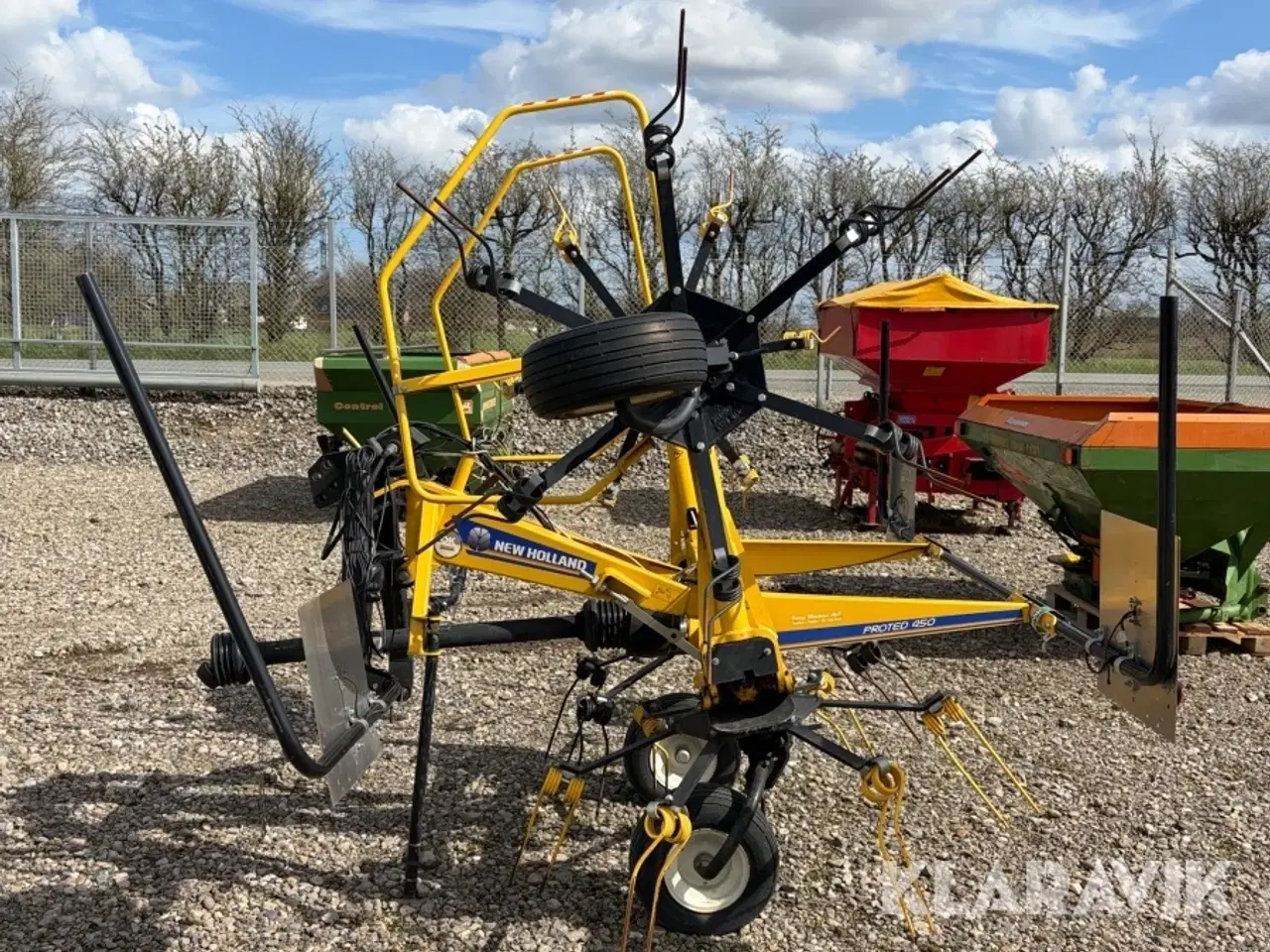 Billede 2 - Høvender New Holland Proted 250