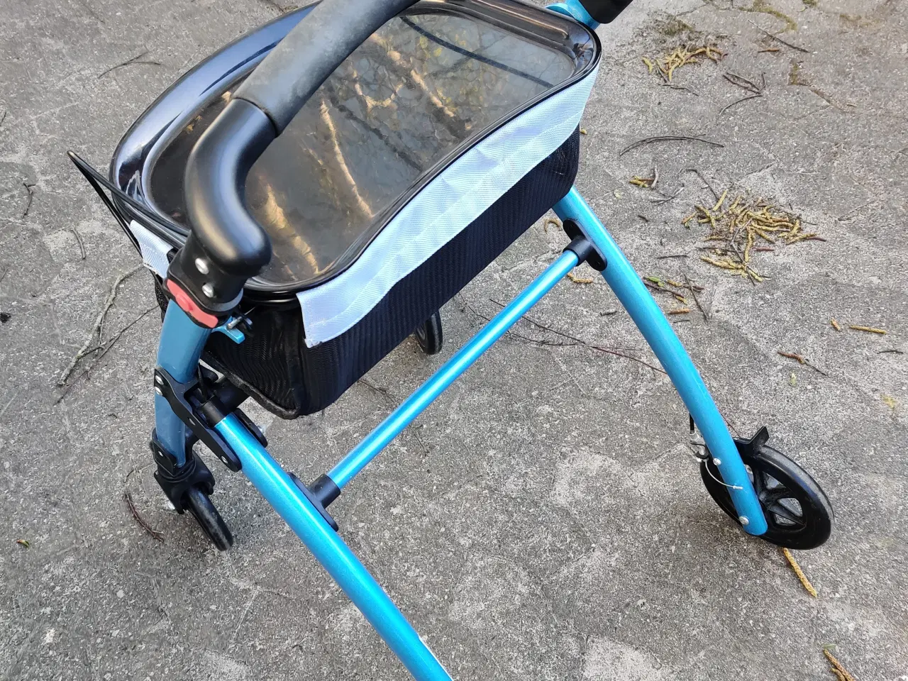 Billede 3 - Rollator 