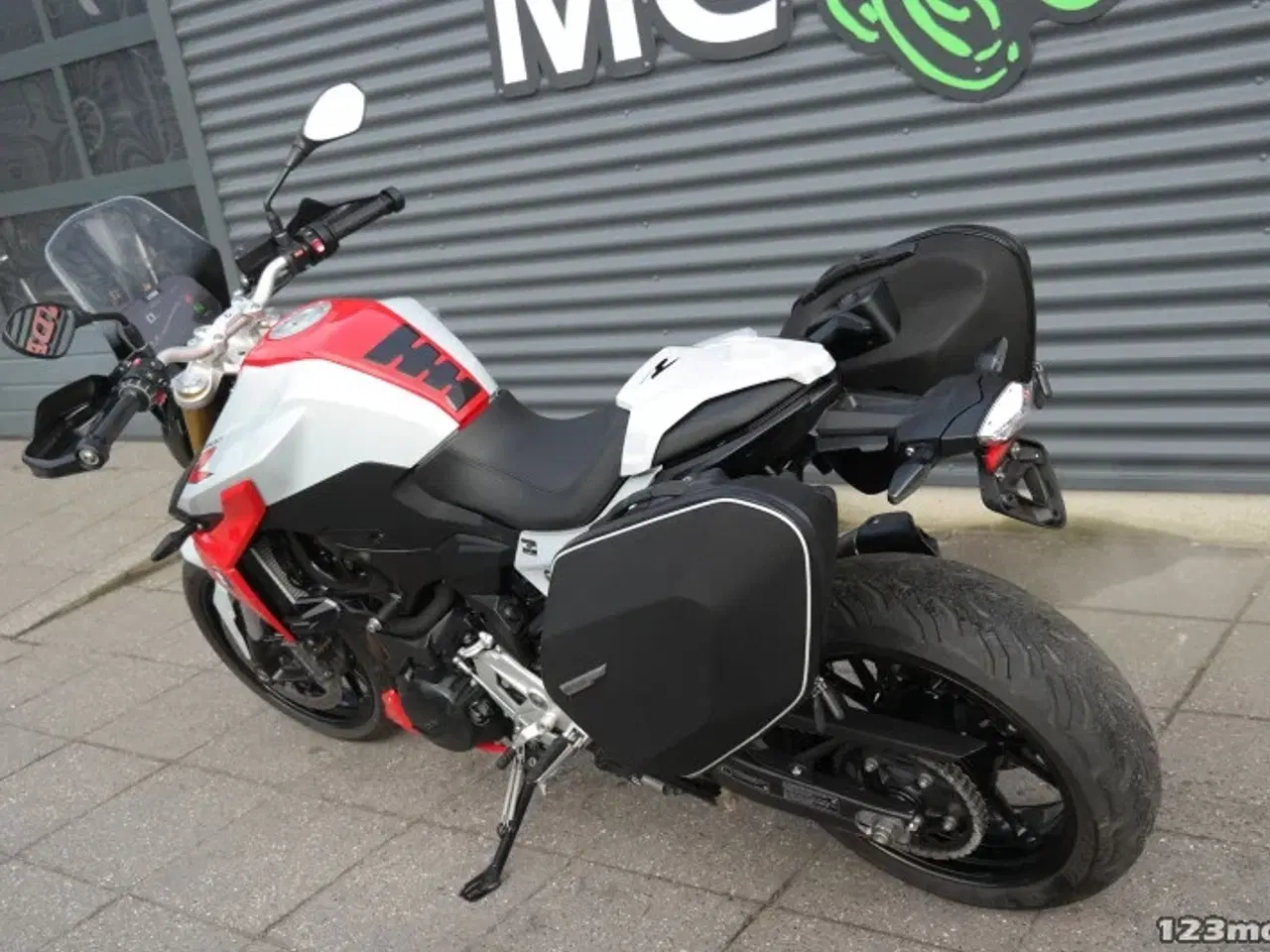 Billede 17 - BMW F 900 R MC-SYD       BYTTER GERNE