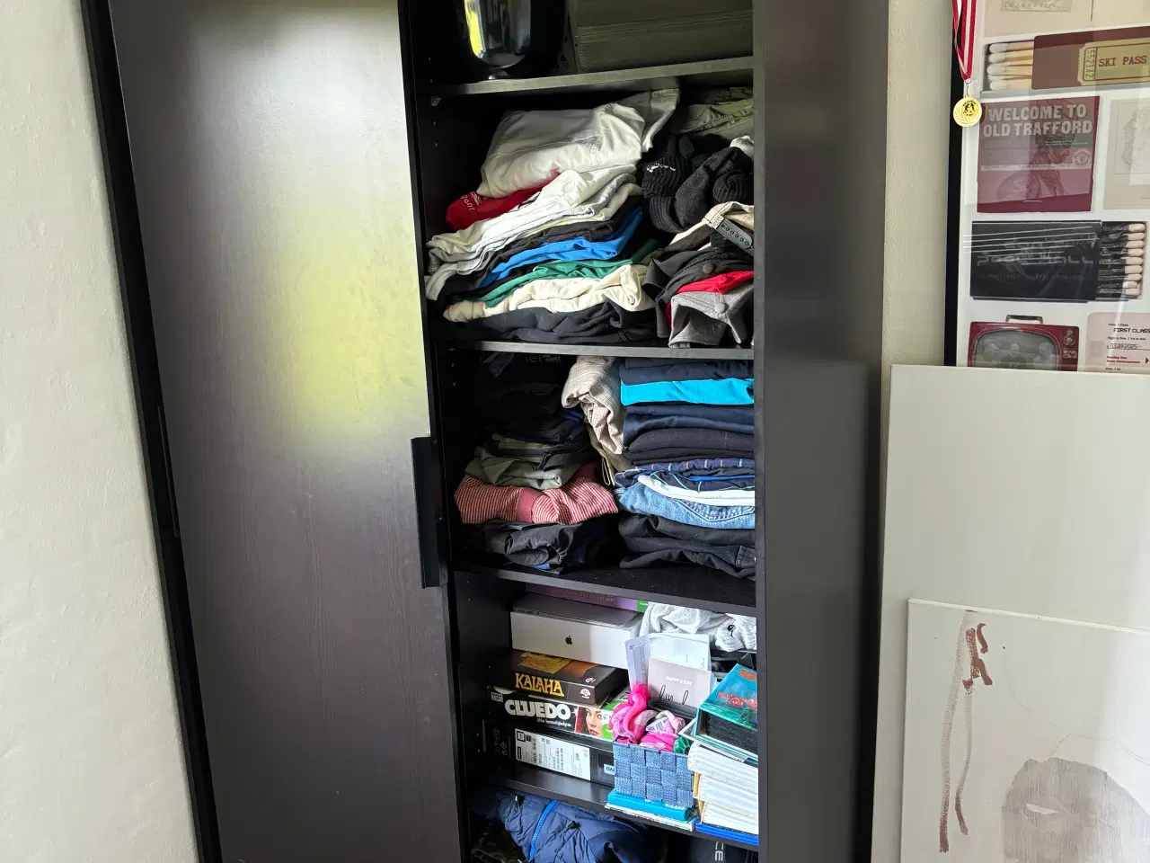 Billede 2 - Garderobe skab, med skydelåge/spejl