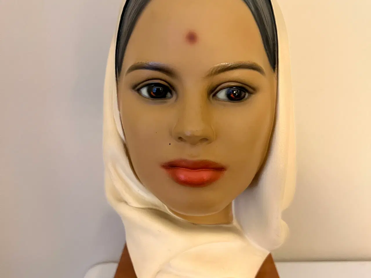 Billede 4 - Stor smuk Edith Pedersen buste fra 50’erne