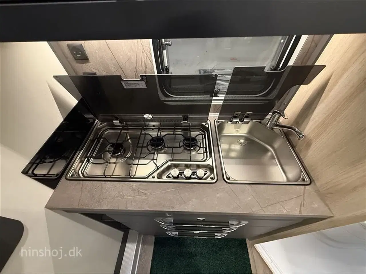 Billede 11 - 2026 - Hobby De Luxe 460 SL   Flot enkeltsengsvogn fra Hinshøj Caravan A/S