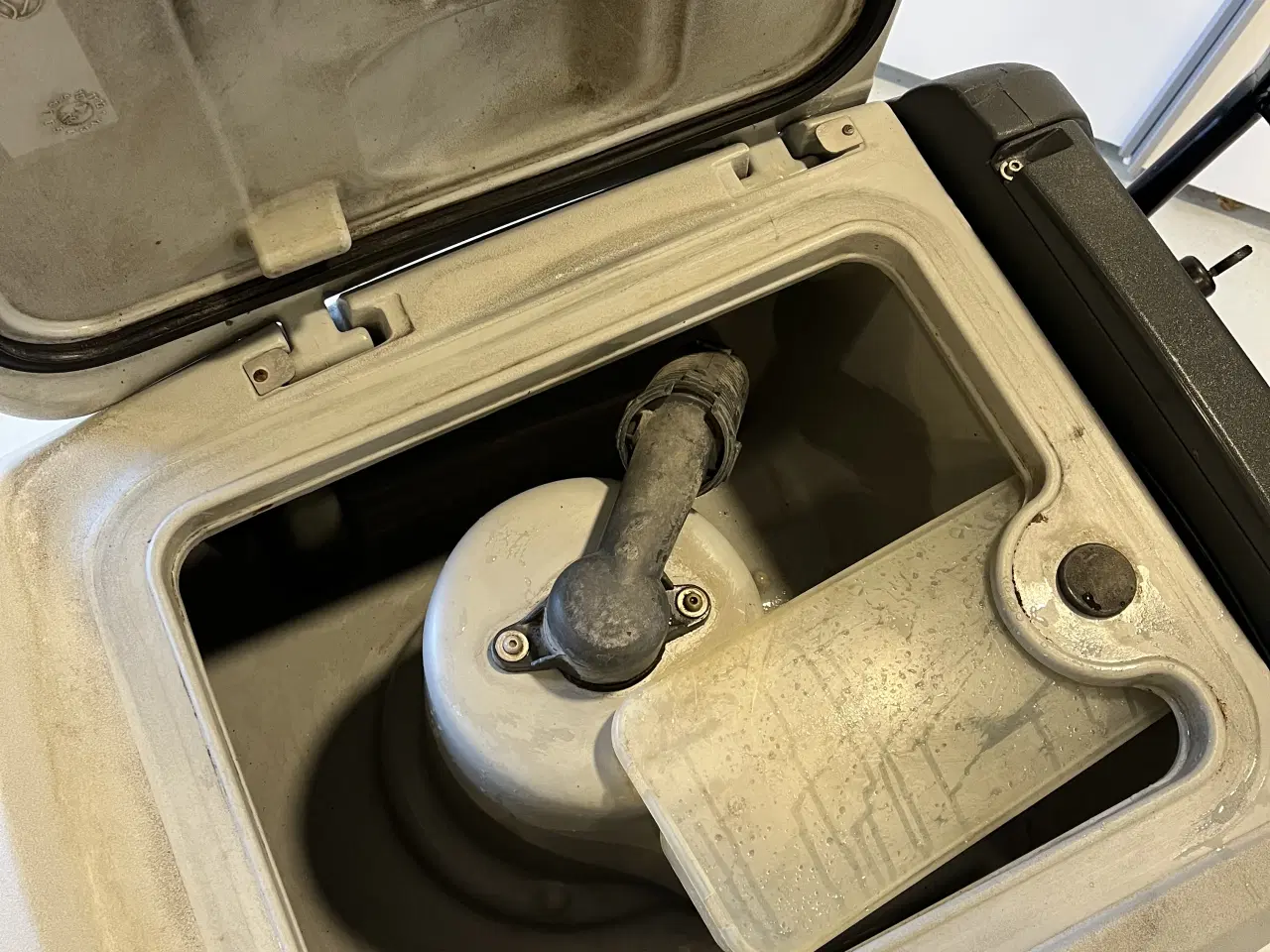 Billede 7 - Nilfisk Gulvvasker 