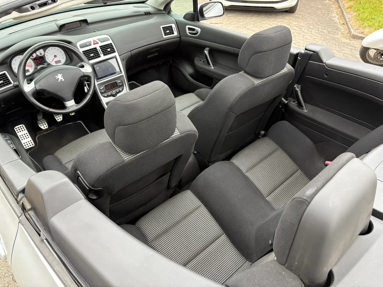 Billede 14 - Peugeot 307 CC 2,0 136 HK Cabriolet benzin