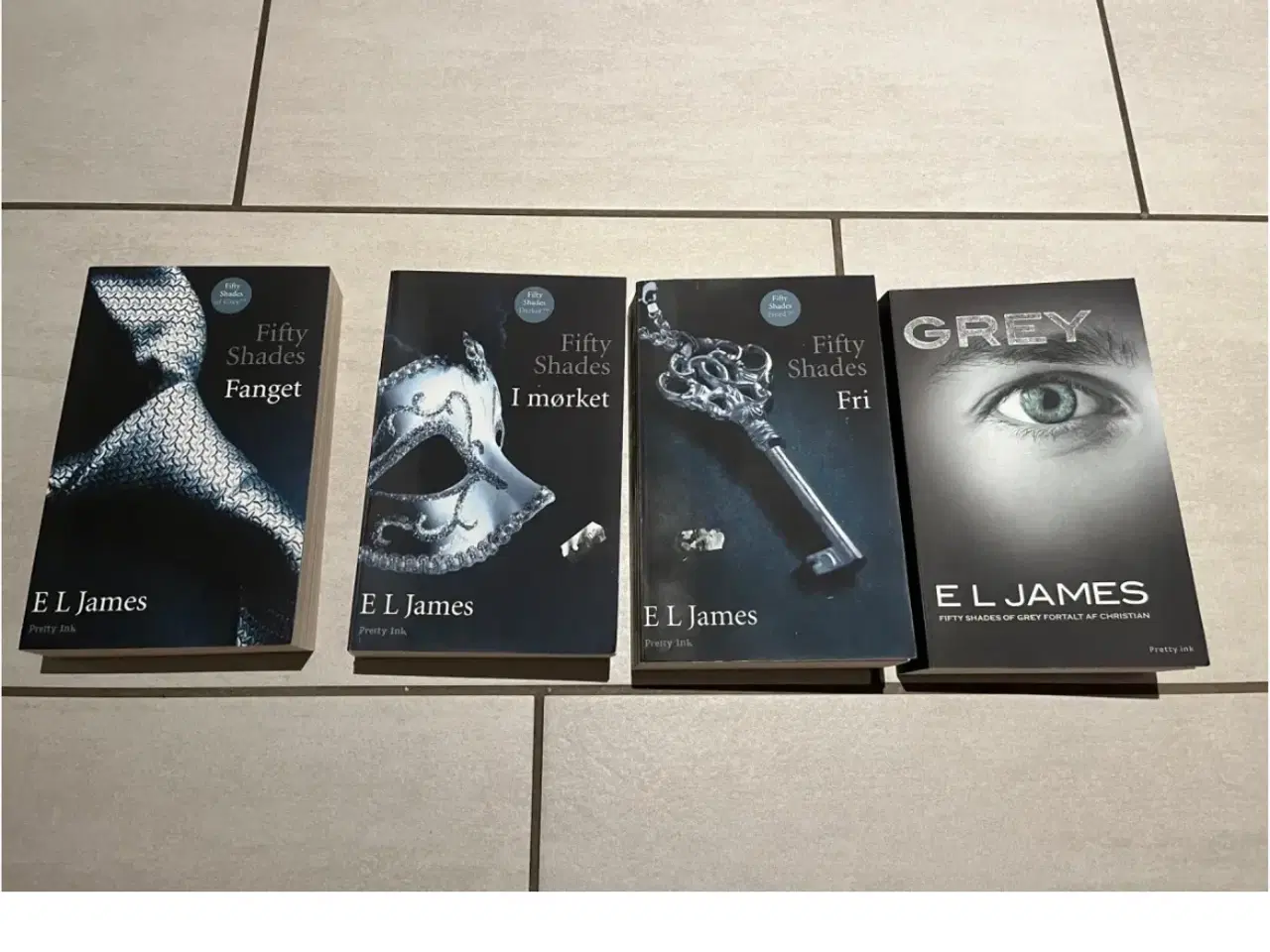 Billede 1 - E.J. James bøger, Fifty Shades