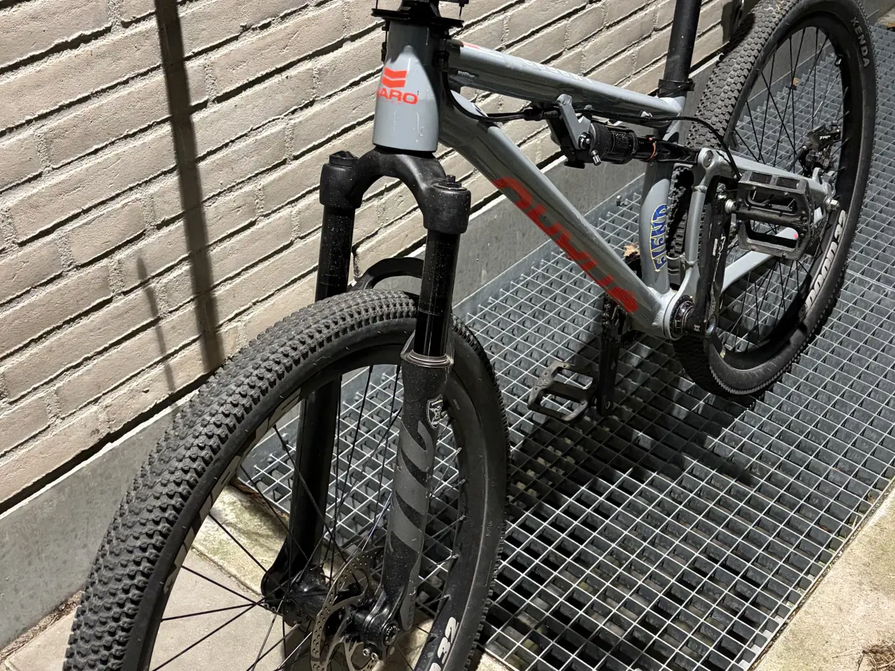 Billede 2 - Byder bare prisen står i Beskrivelse