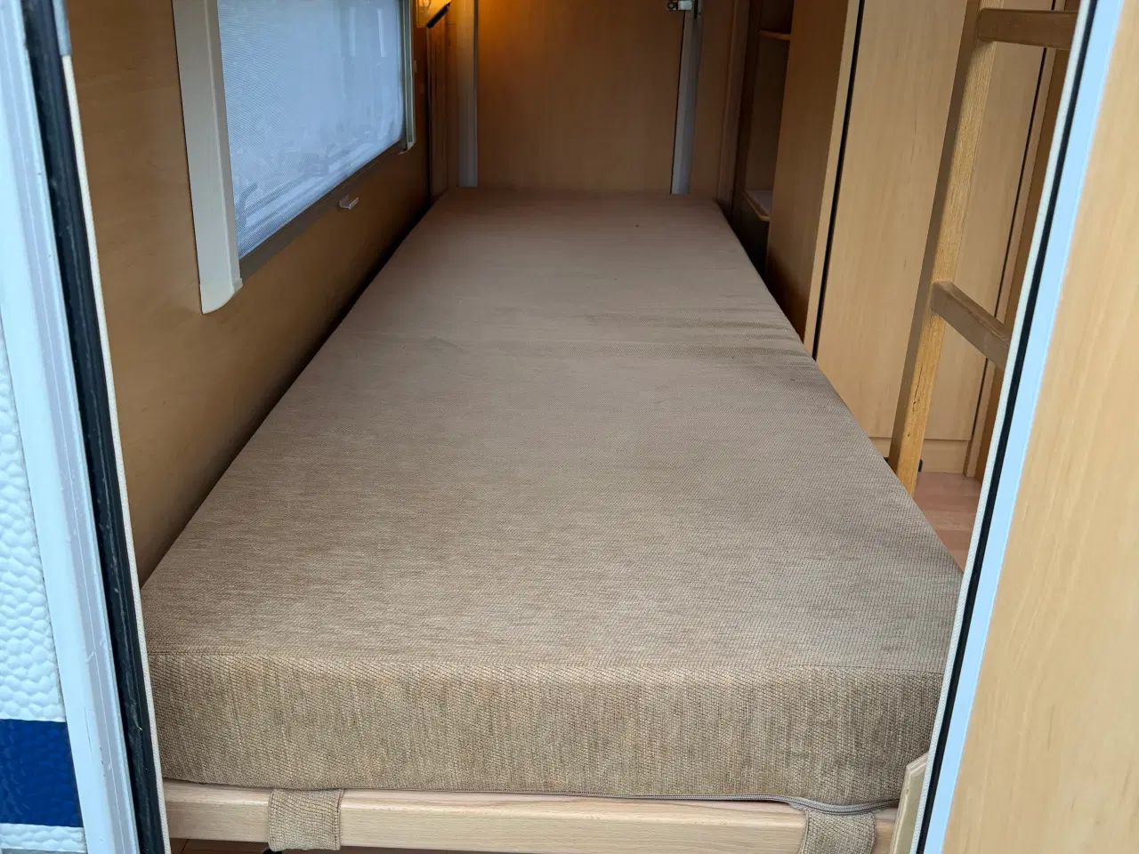 Billede 6 - 2007 Dethleffs Camper 500 / Med Air Con / Marquise