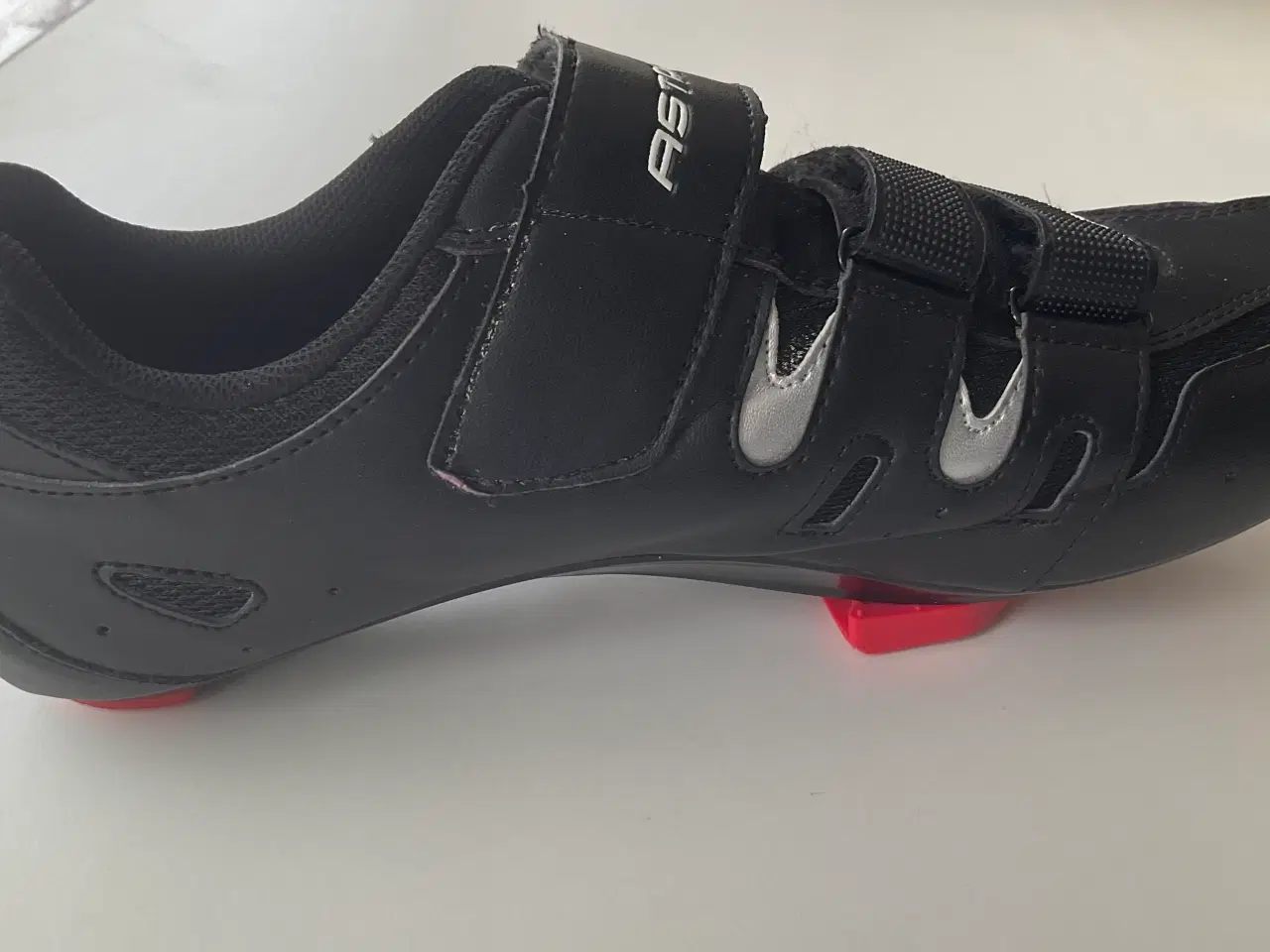 Billede 11 - Astral cykelsko til cykling eller spinning 