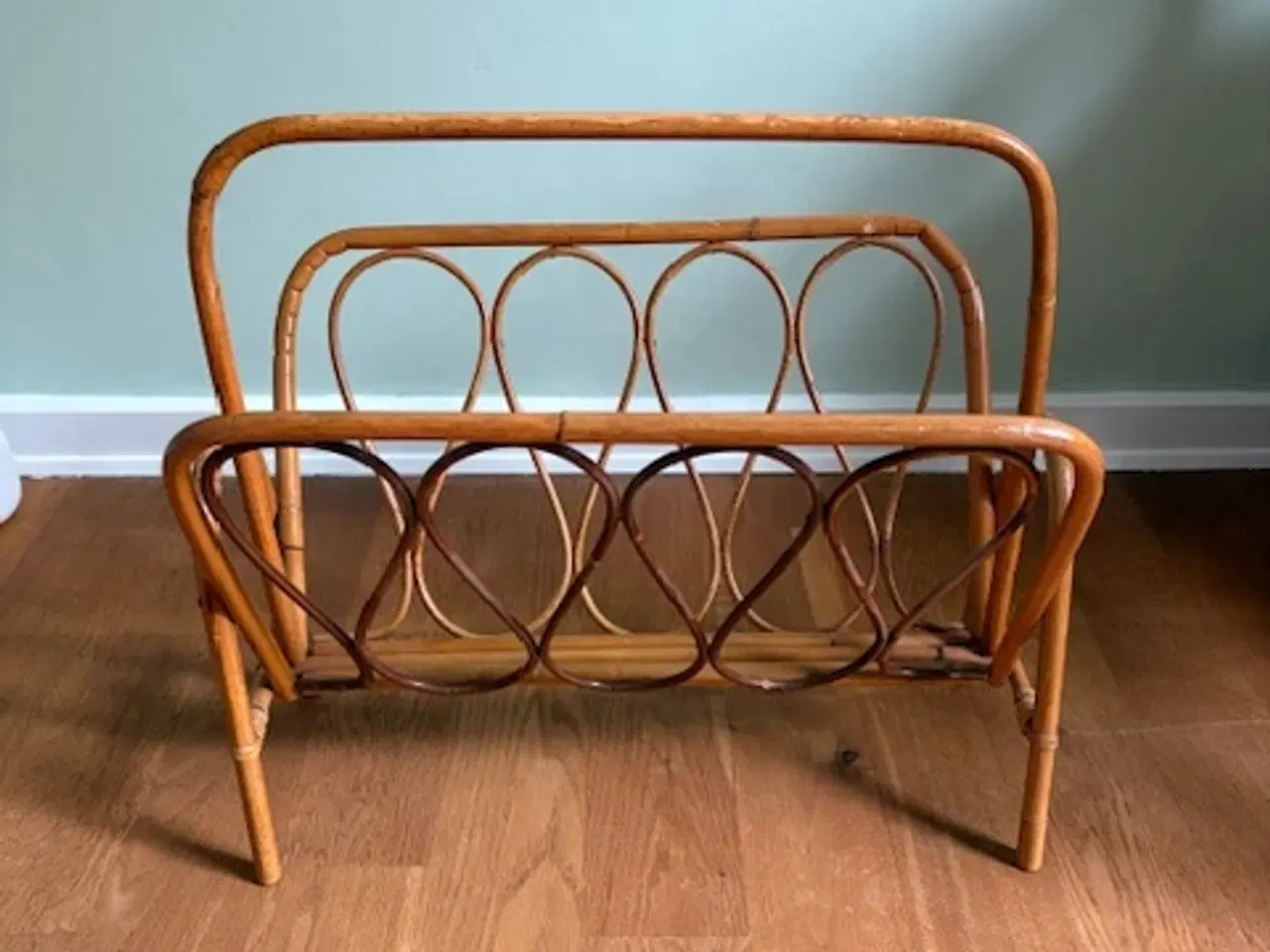 Billede 1 - Magasinholder i flet bambus