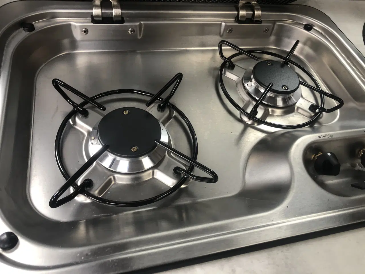 Billede 6 - KNAUS VANSATION TI 640 MEG 13000km