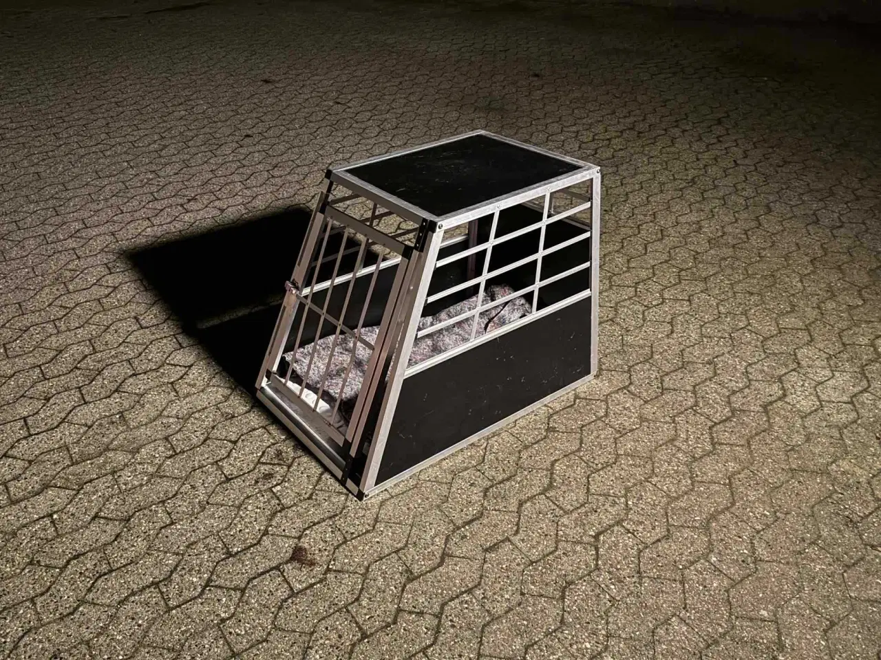 Billede 2 - Hundebur