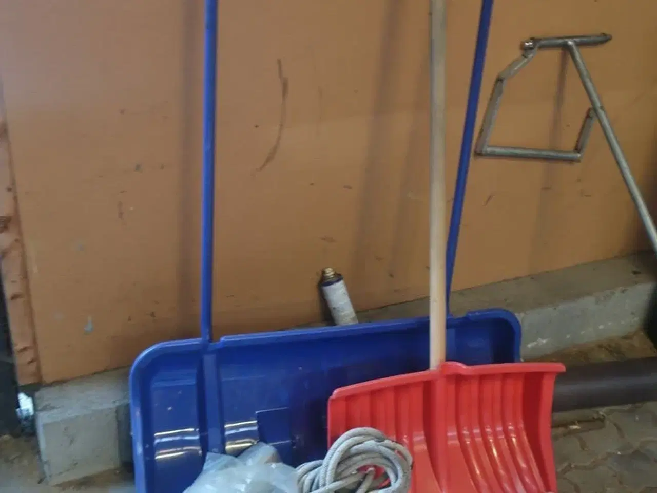 Billede 2 - Snesknovle, sækkevogn m.m.