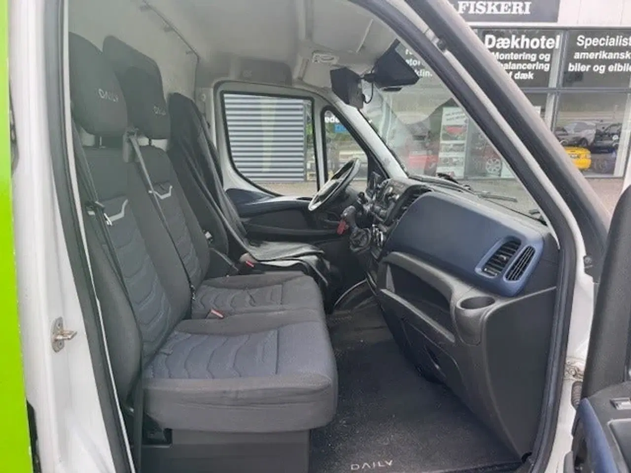 Billede 13 - Iveco Daily 2,3 35S16 10,8m³ Van