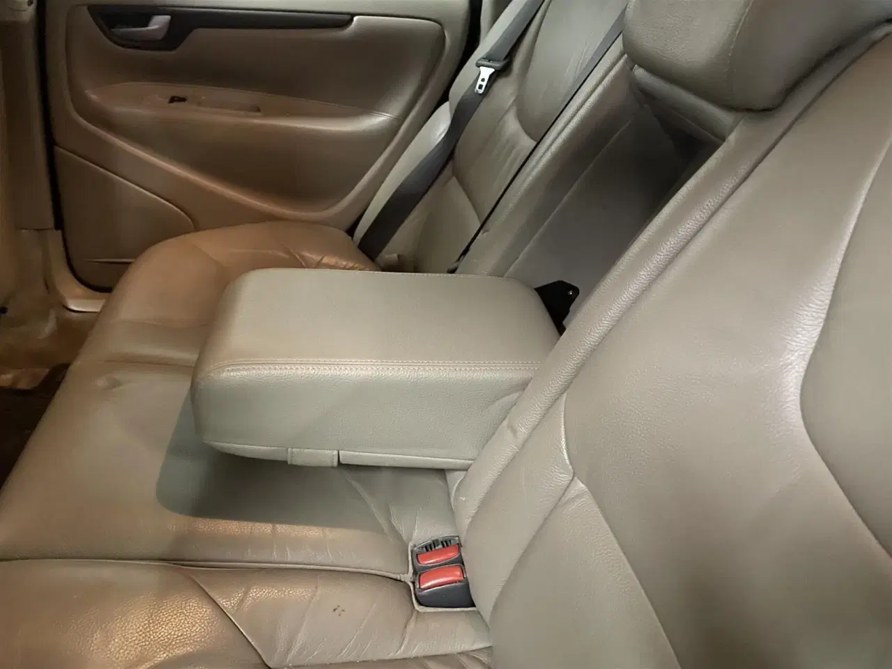 Billede 11 - Volvo V70 2,4 140HK Stc