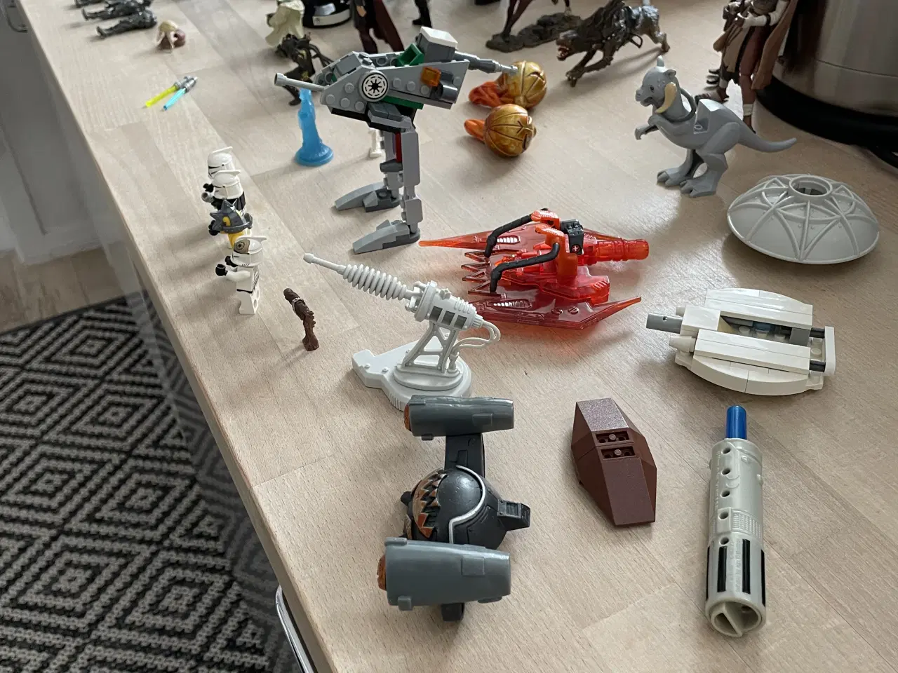 Billede 7 - Starwars figurer mm.