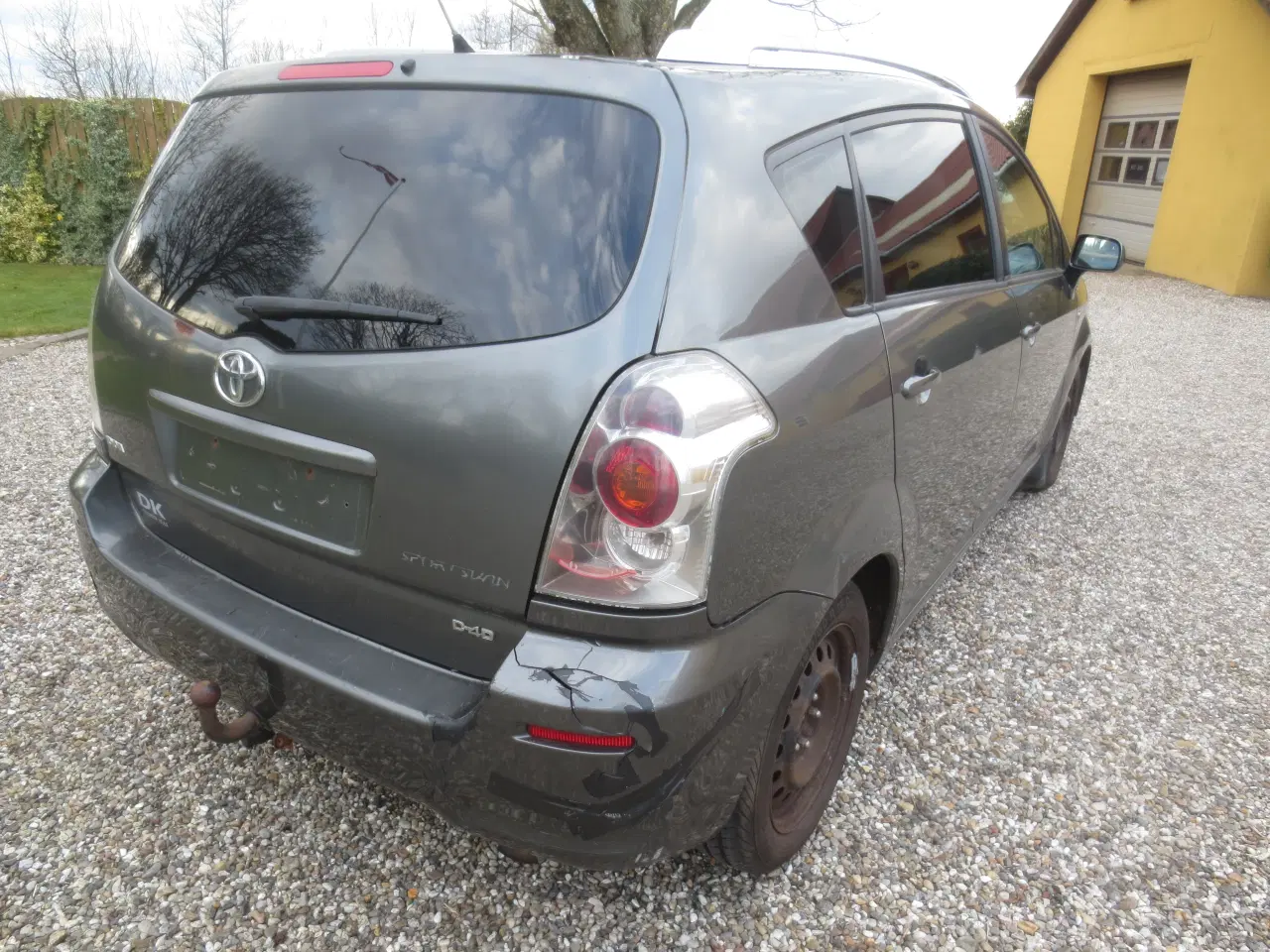 Billede 8 - Toyota Corolla Verso 2.2 D synet 12/24. 