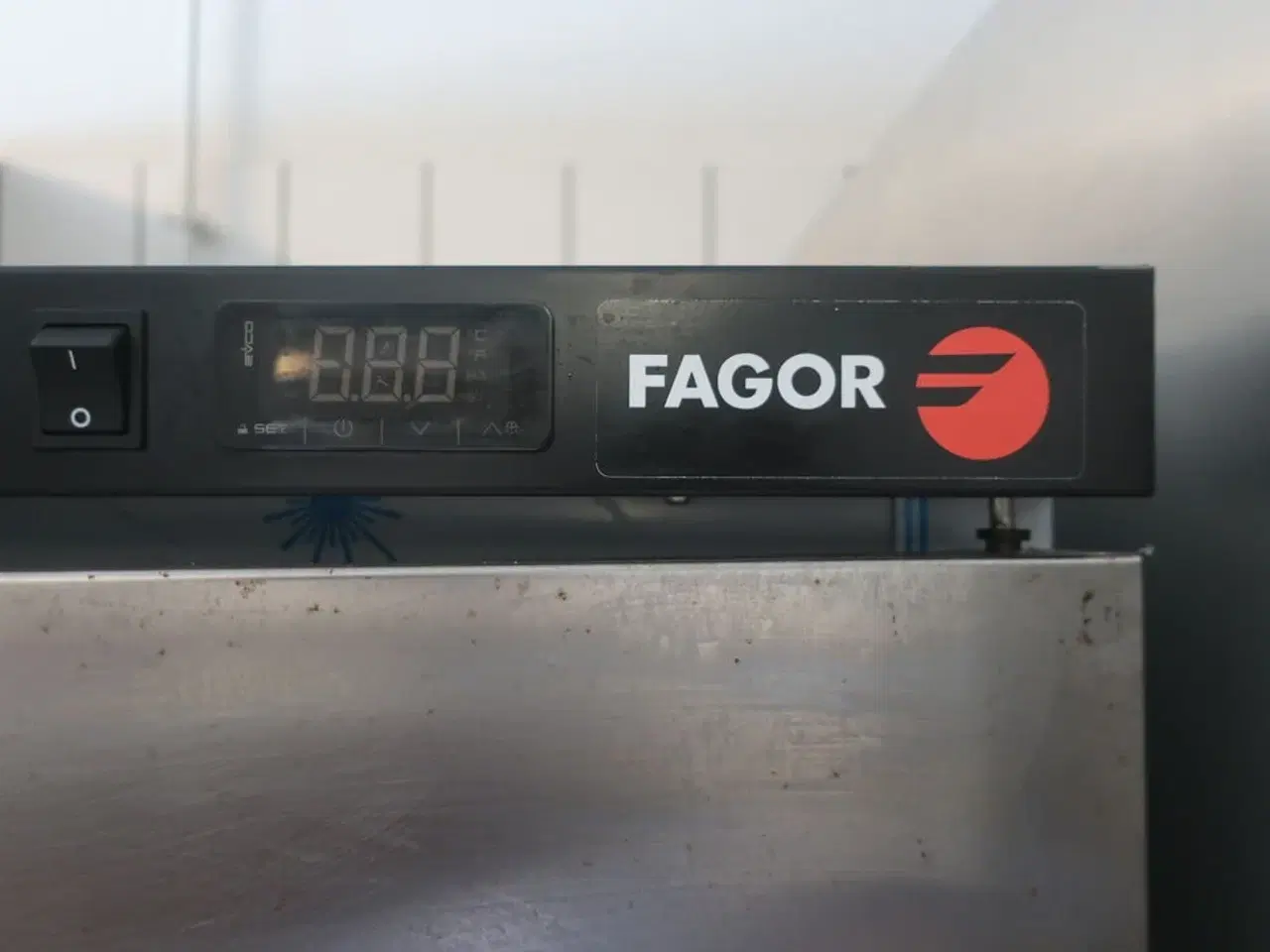 Billede 2 - Køleskab FAGOR AFP-651