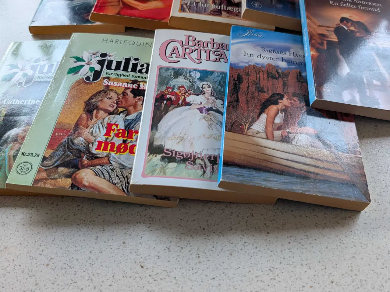 Billede 1 - Kærligheds bøger