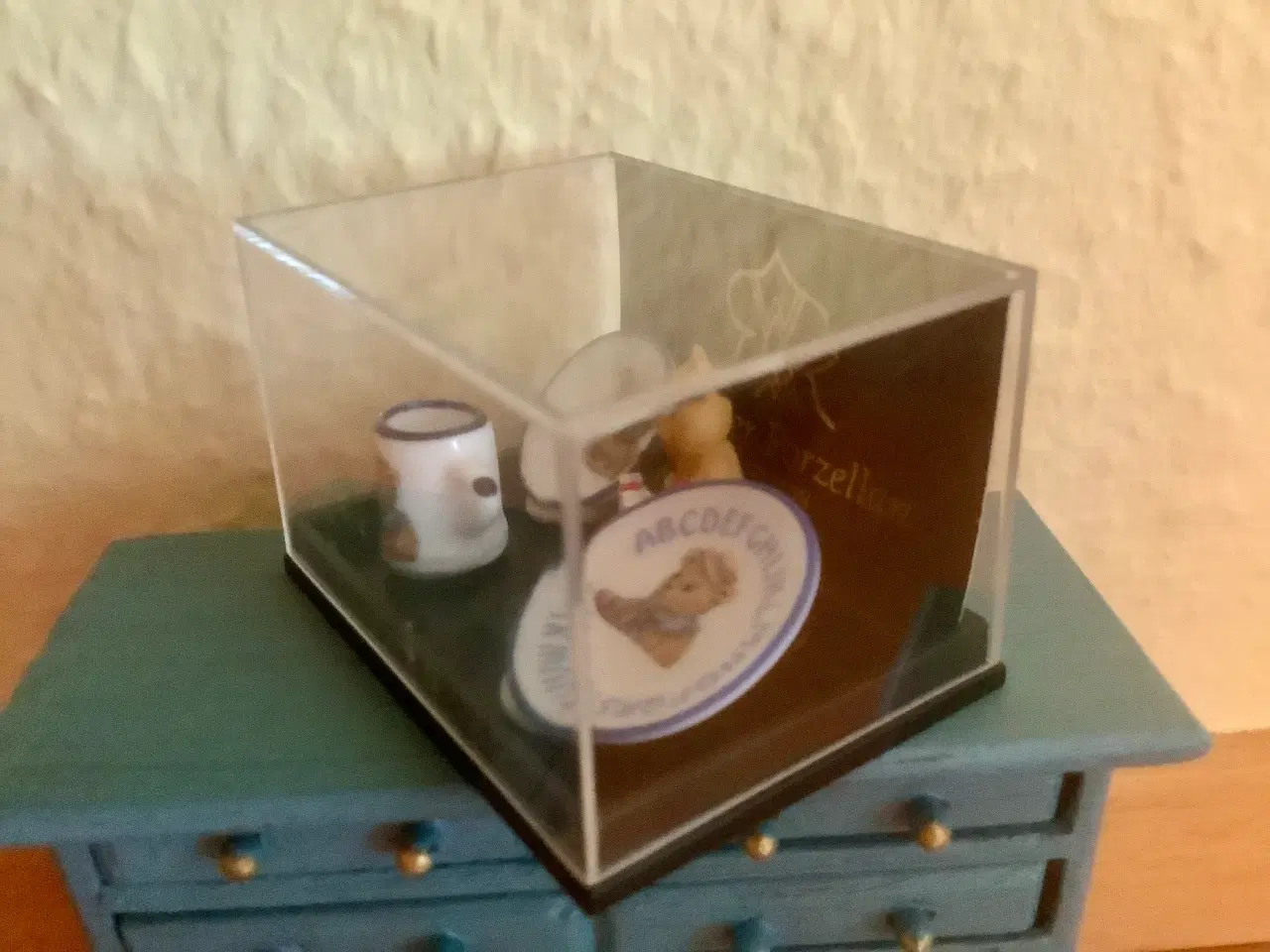 Billede 5 - Dukkehus porcelæn børneservice.