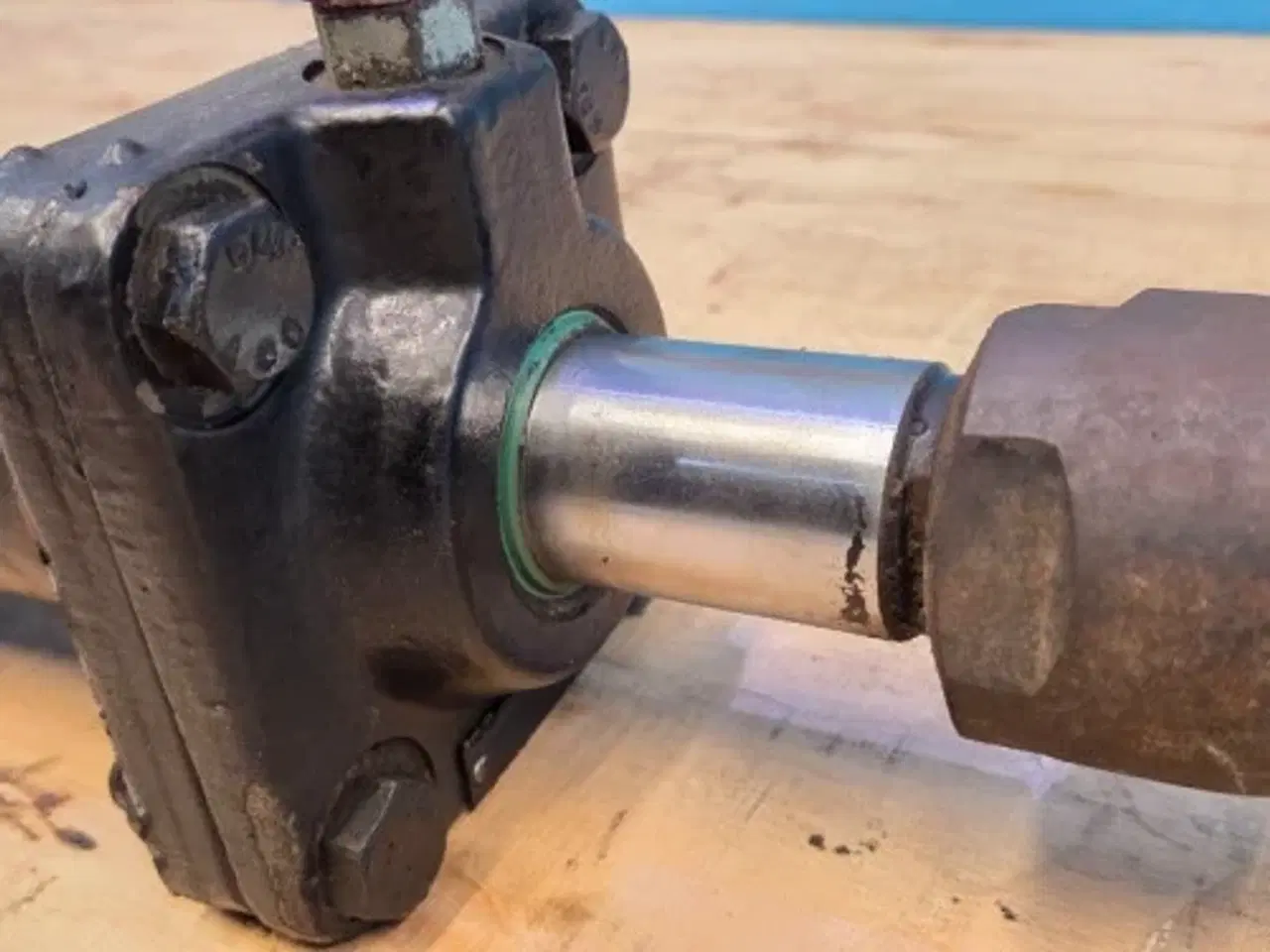 Billede 9 - Massey Ferguson 6290 Styrecylinder 3907161M91