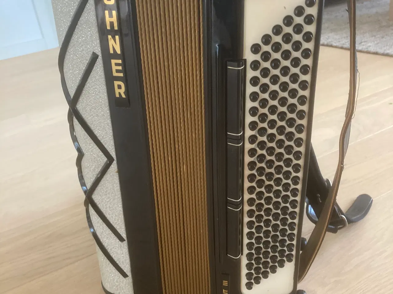 Billede 2 - Hohner Favorit 3