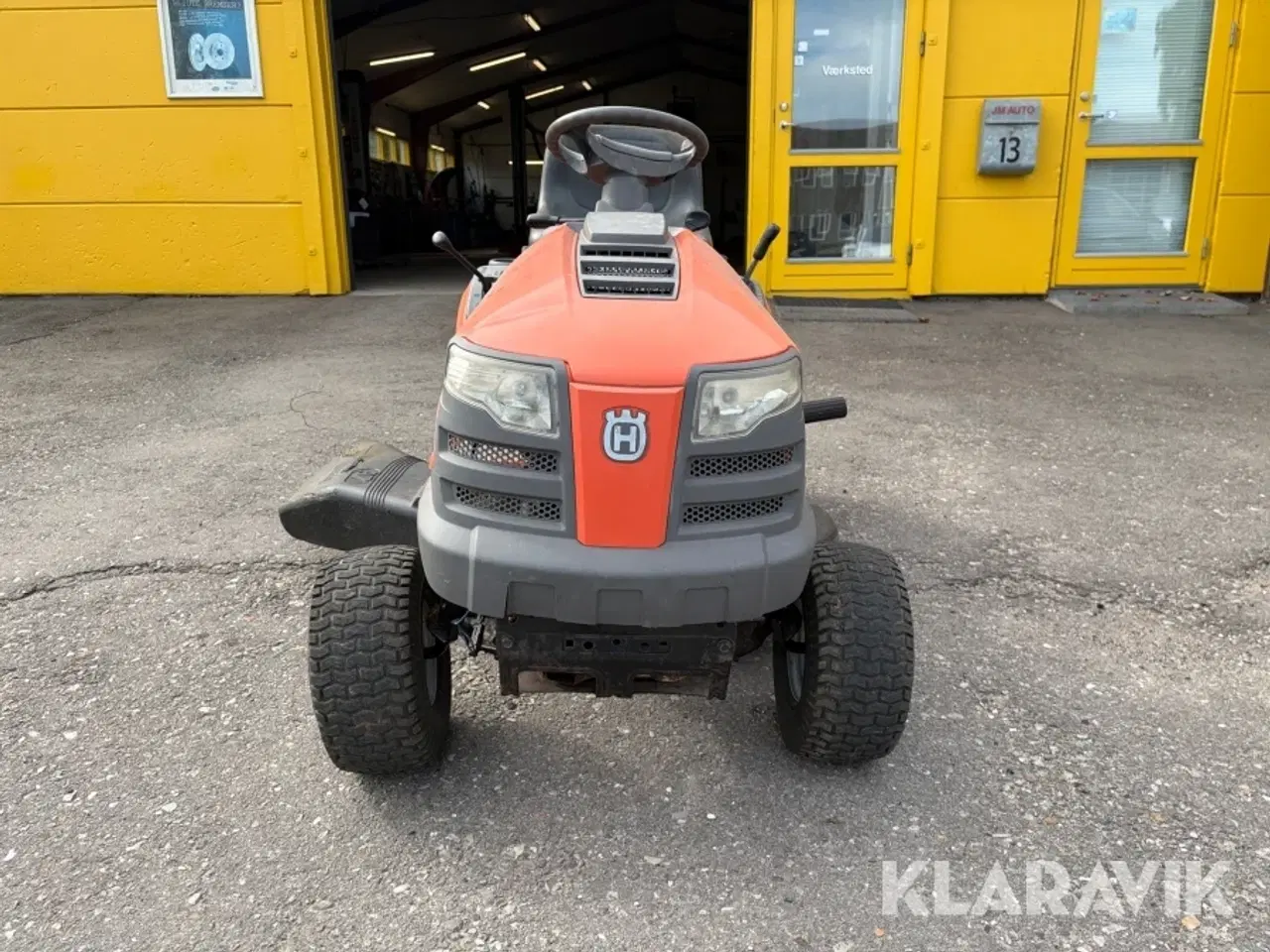 Billede 2 - Græsslåmaskine Husqvarna LT152