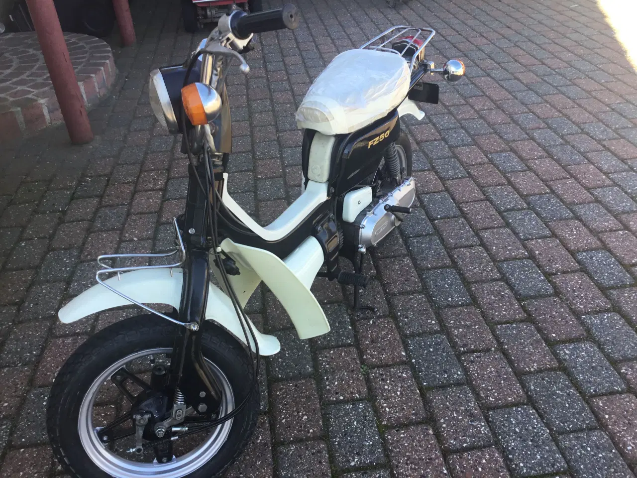 Billede 2 - Suzuki FZ50