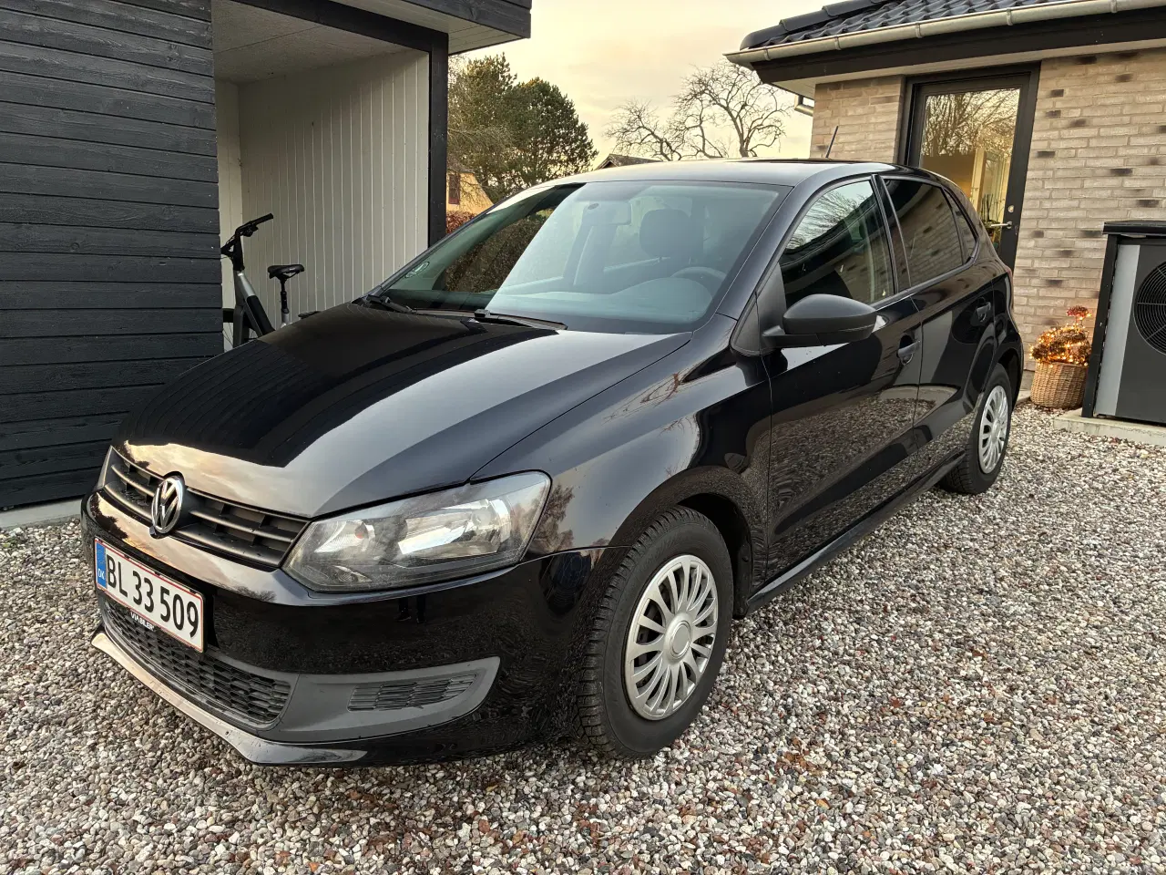 Billede 1 - VW Polo benzin med vinterhjul Nysynet