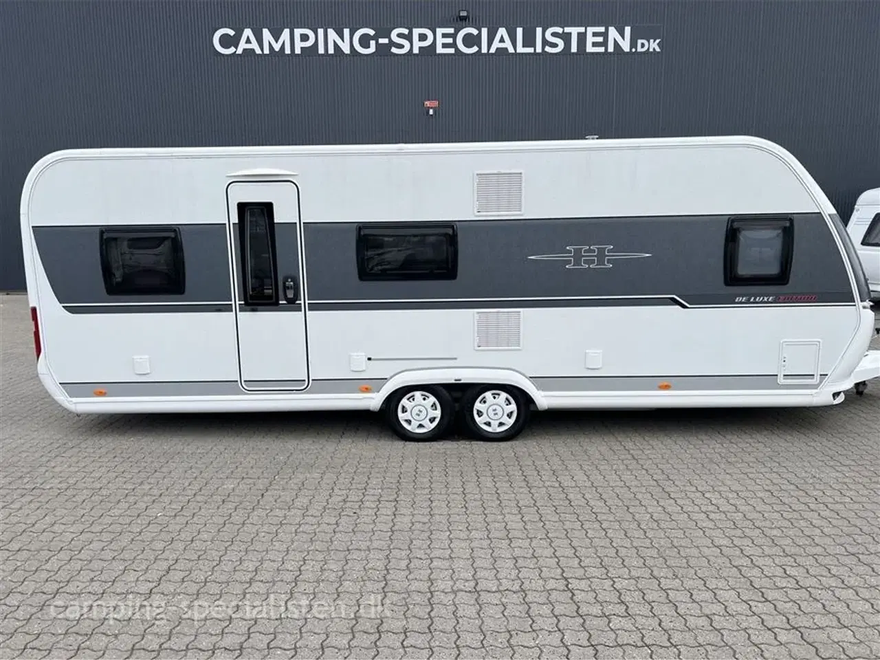 Billede 1 - 2019 - Hobby De Luxe Edition 650 KMFe   Hobby De Luxe Edition 650 KMFe 2019 - Se den nu hos Camping-Specialisten.dk