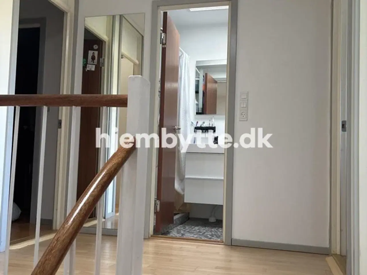 Billede 4 - Hjembytte - Kisumparken