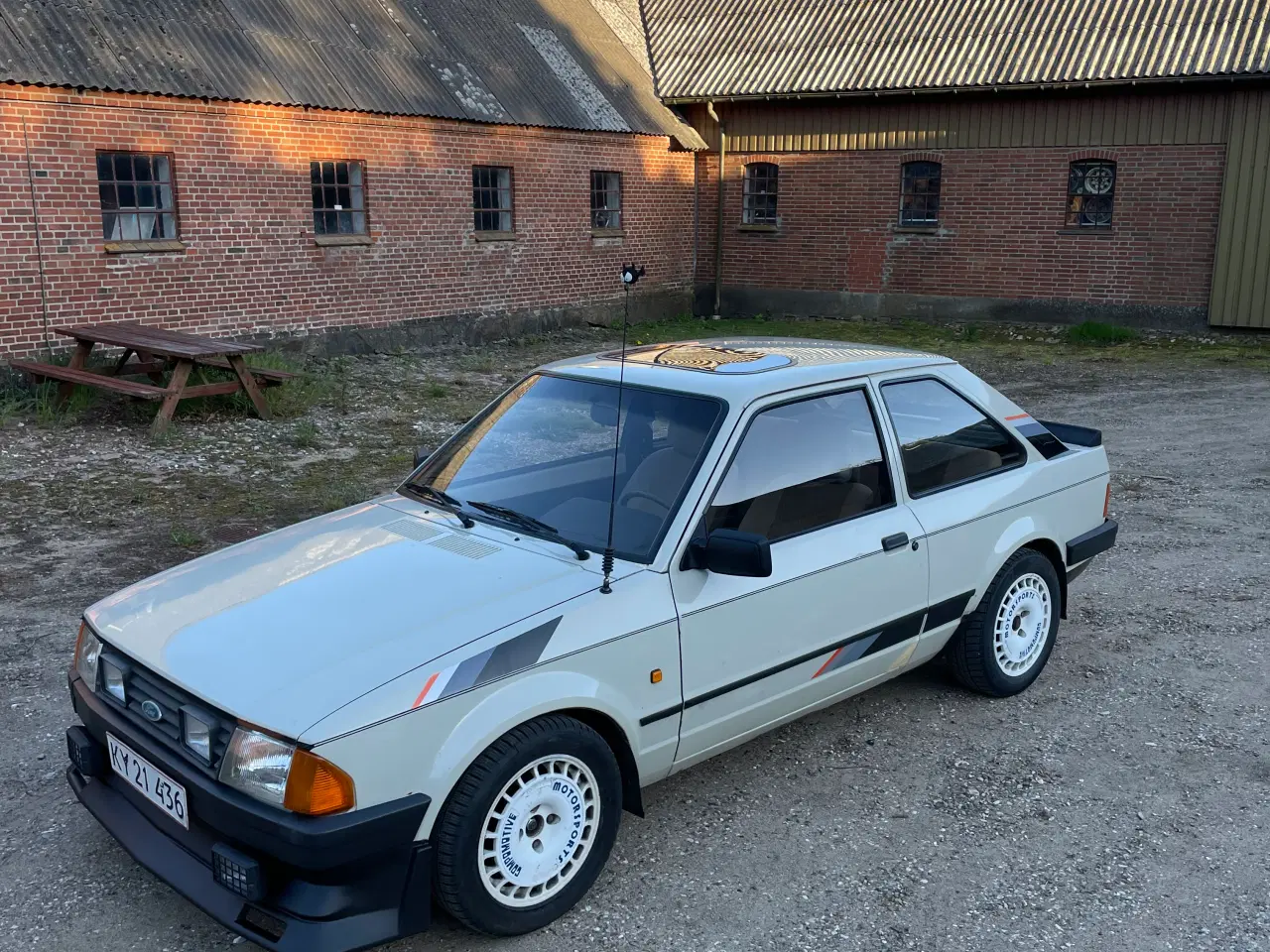 Billede 4 - Ford Escort mk3 1.6 5gear