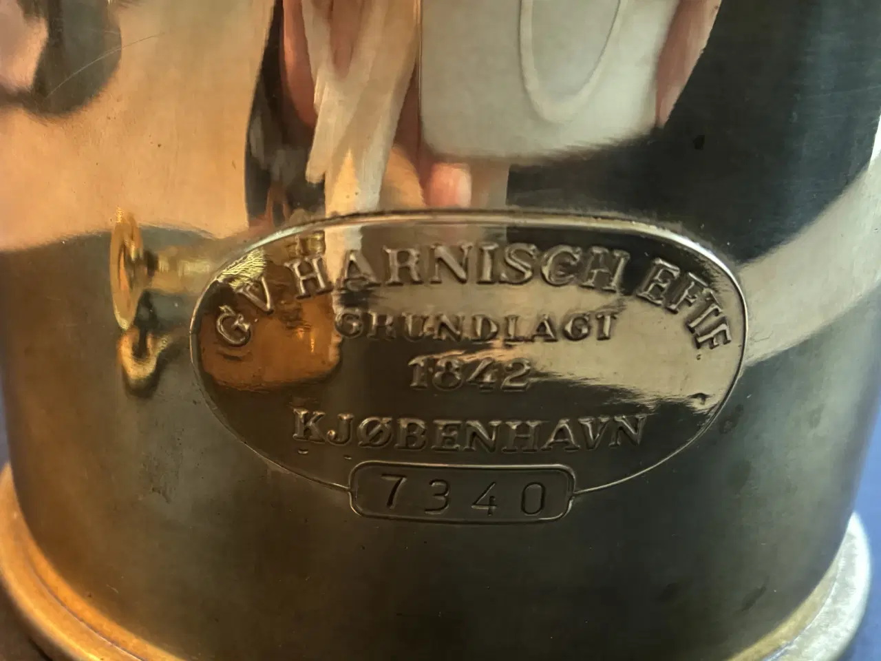 Billede 4 - Messing olielampe, Holmegård glasskærm