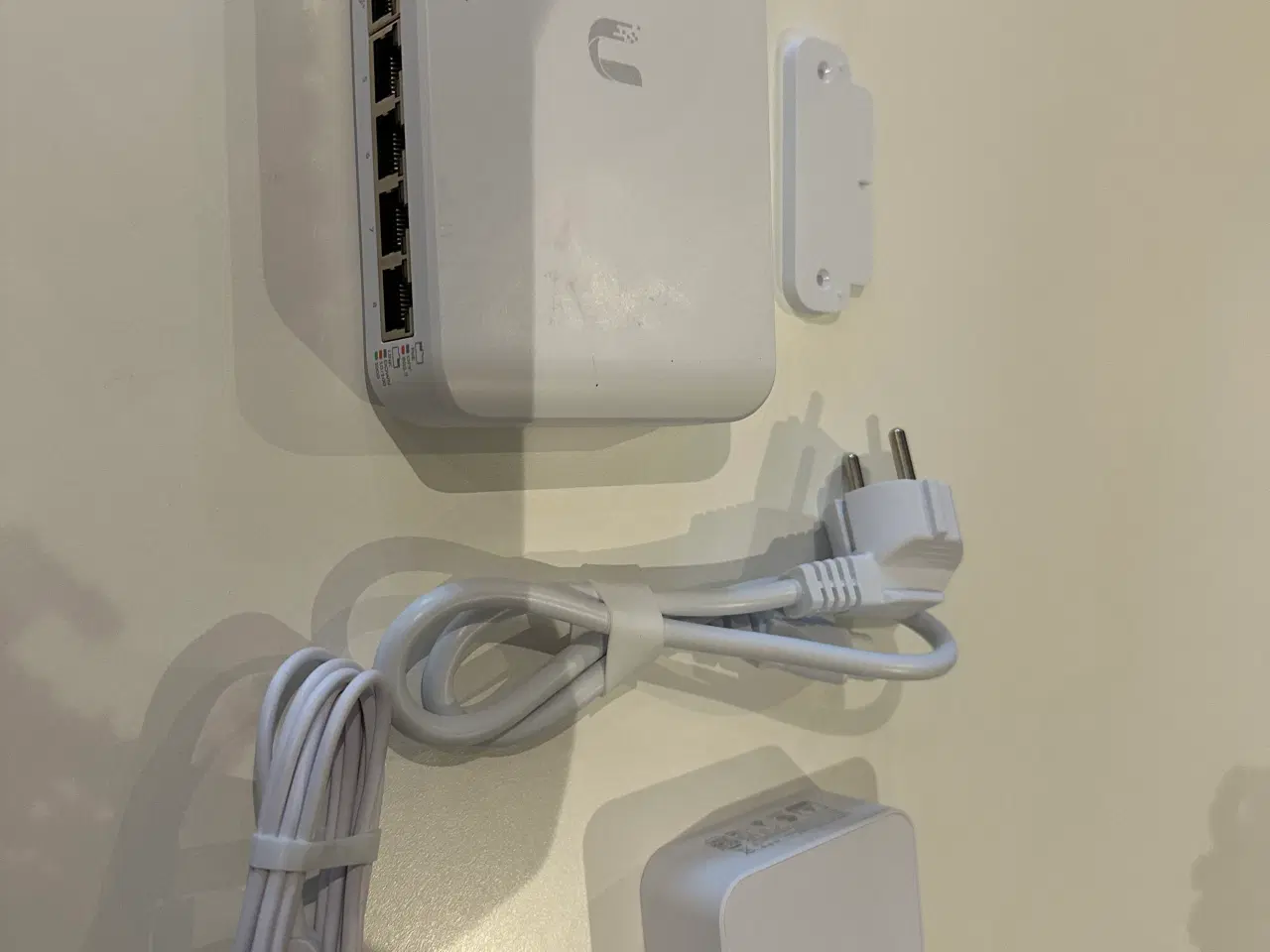Billede 1 - UniFi Lite 8 PoE