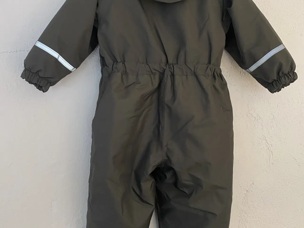 Billede 2 - Friends flyverdragt str. 86 helt ny gratis fragt K