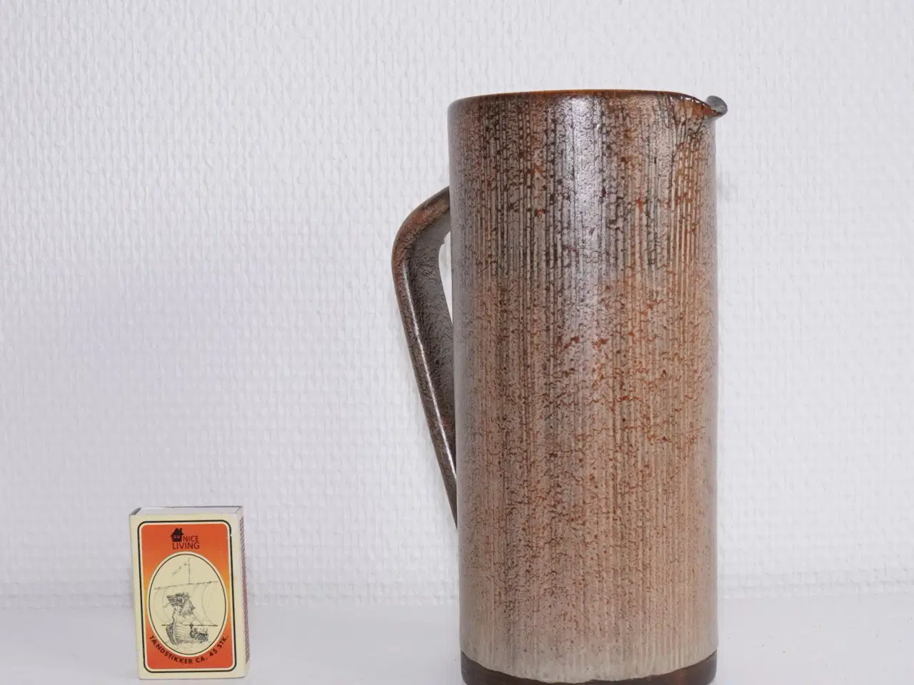Billede 2 - Keramik hankevase (1942-1985) af Irma Yourstone