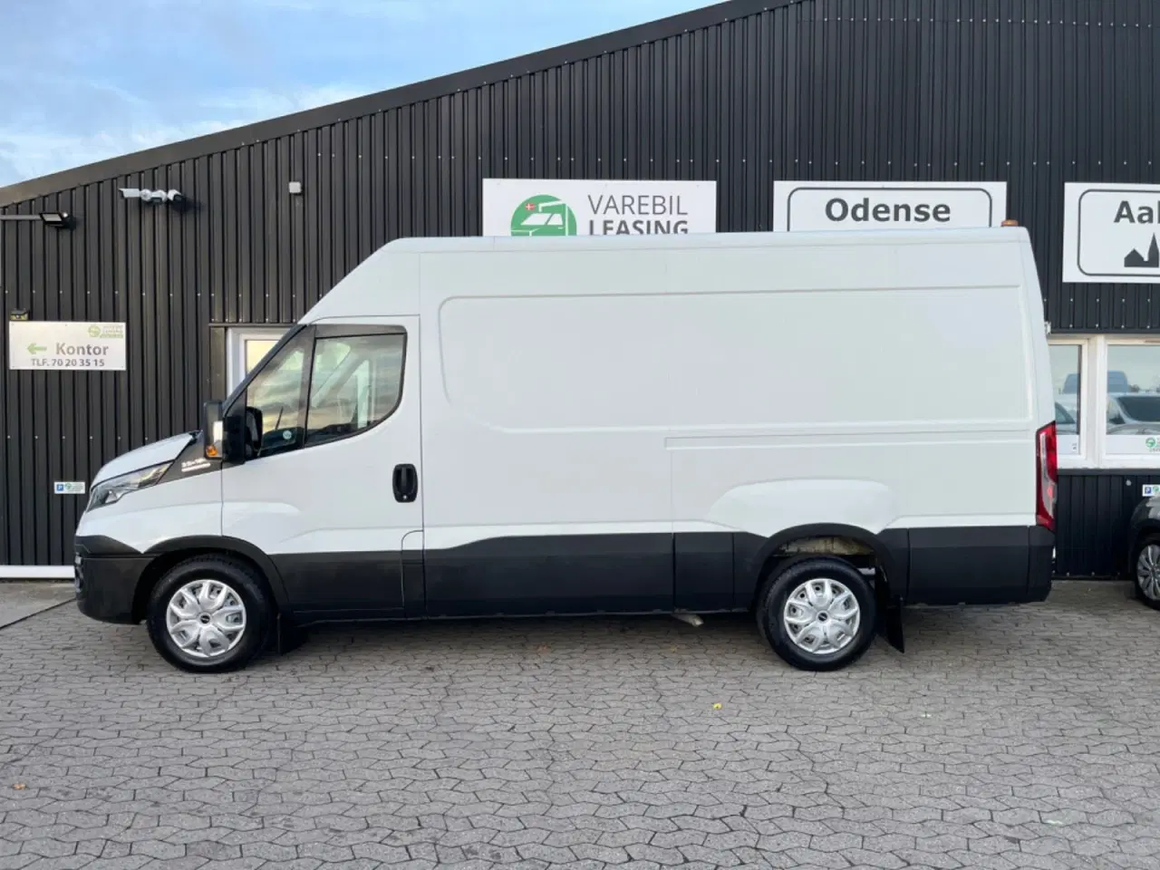 Billede 1 - Iveco Daily 2,3 35S16 12m³ Van AG8