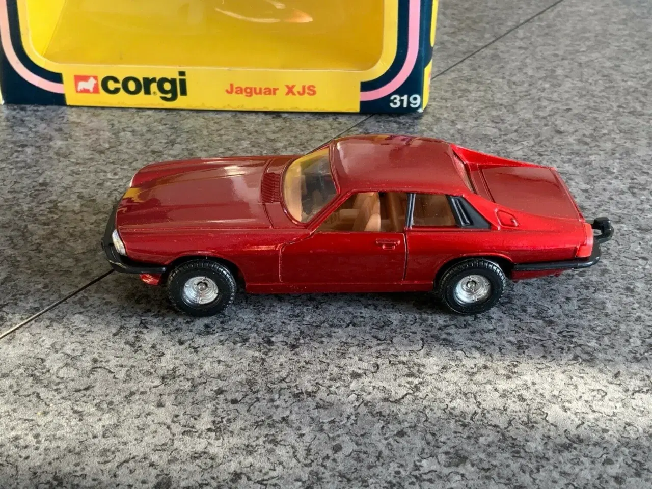 Billede 1 - Corgi Toys No. 319 Jaguar XJS, scale 1:36