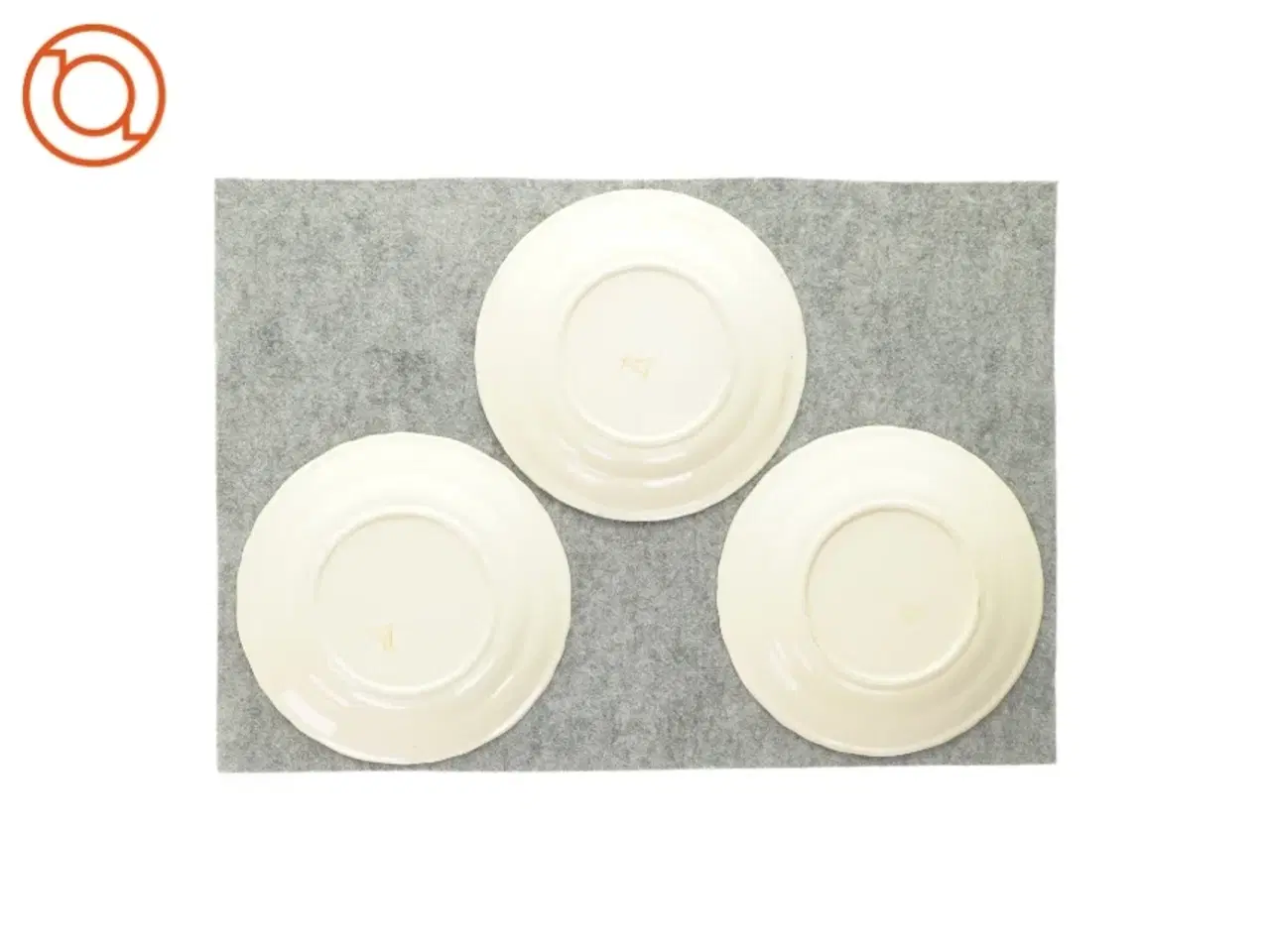 Billede 4 - Stel fra Anna Burg (str. Ø: 23,5 og 20 HØ: 9 x 17 Og LB: 24 x 14 Cm )