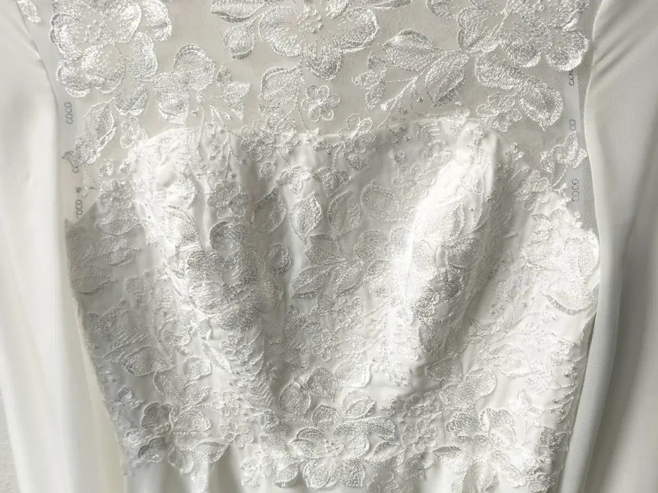 Billede 4 - Konfirmationskjole model Emsley