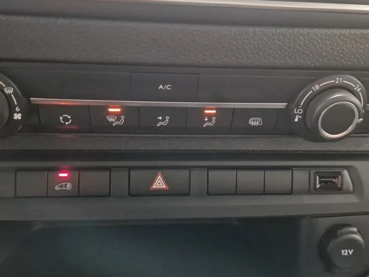 Billede 18 - Citroën ë-Jumpy 50 L2 BaseLine