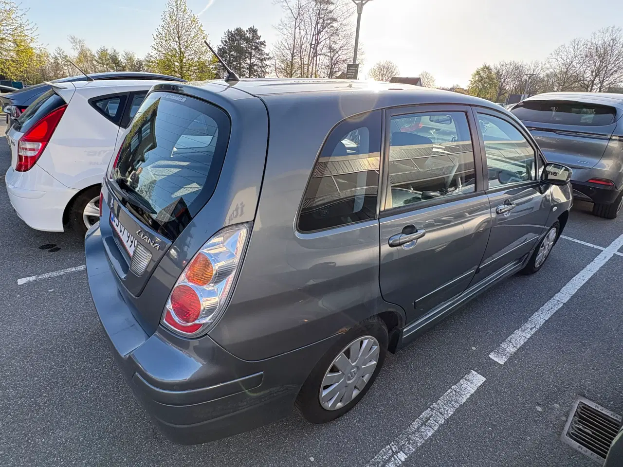 Billede 3 - Flot Suzuki Liana 