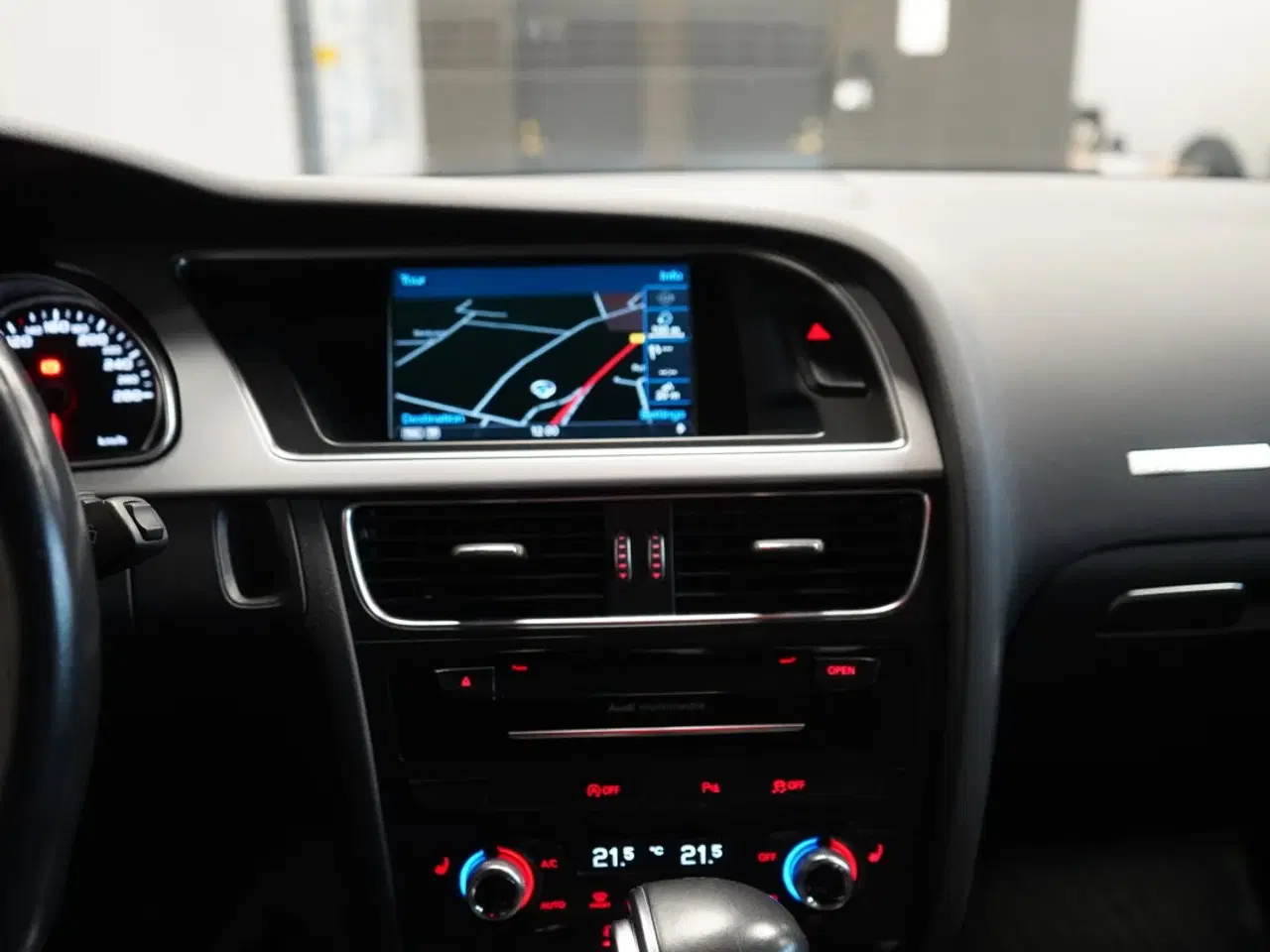 Billede 13 - 177 HK – Lav km, flot stand, masser af udstyr!