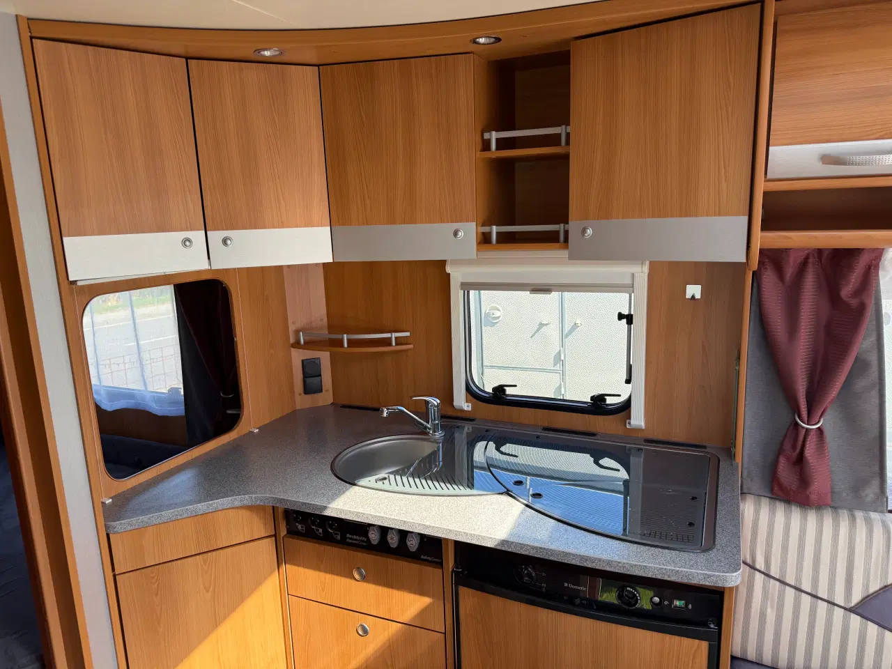Billede 6 - 2008 dethleffs camper 450