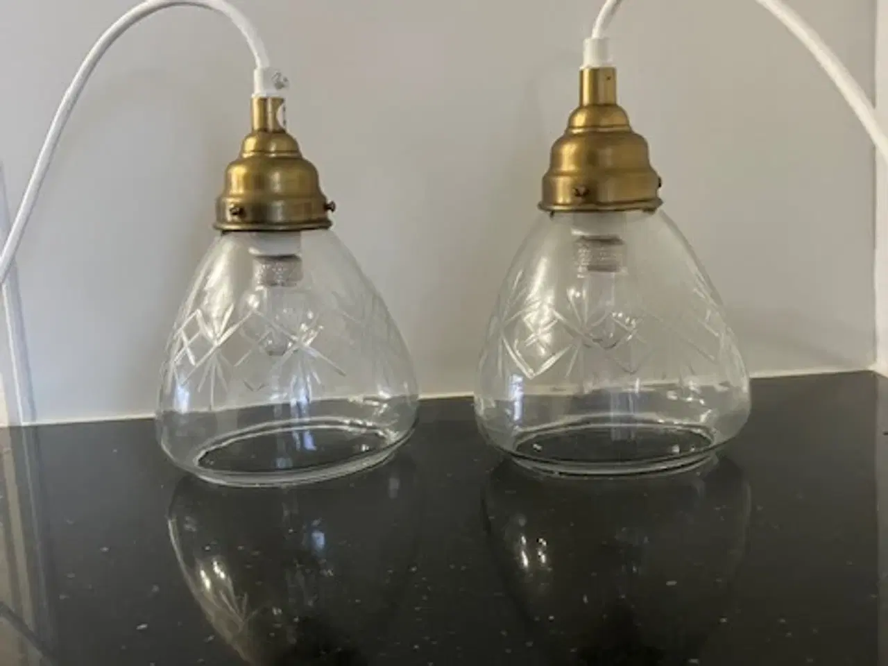 Billede 1 - Glas pendler incl. dekorationspærer