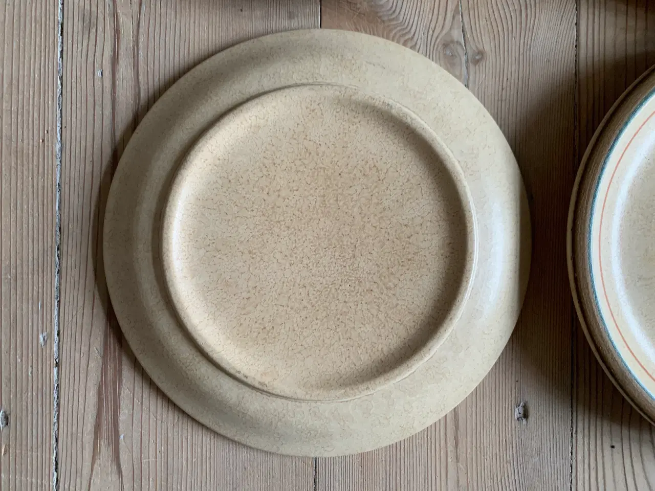 Billede 3 - Frugttallerkner og -fad i fajance