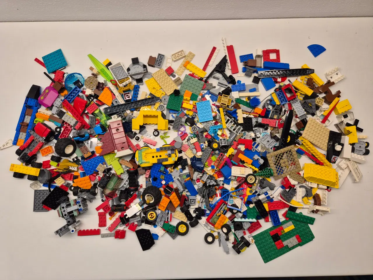 Billede 1 - Lego Blandet Sælges som vist