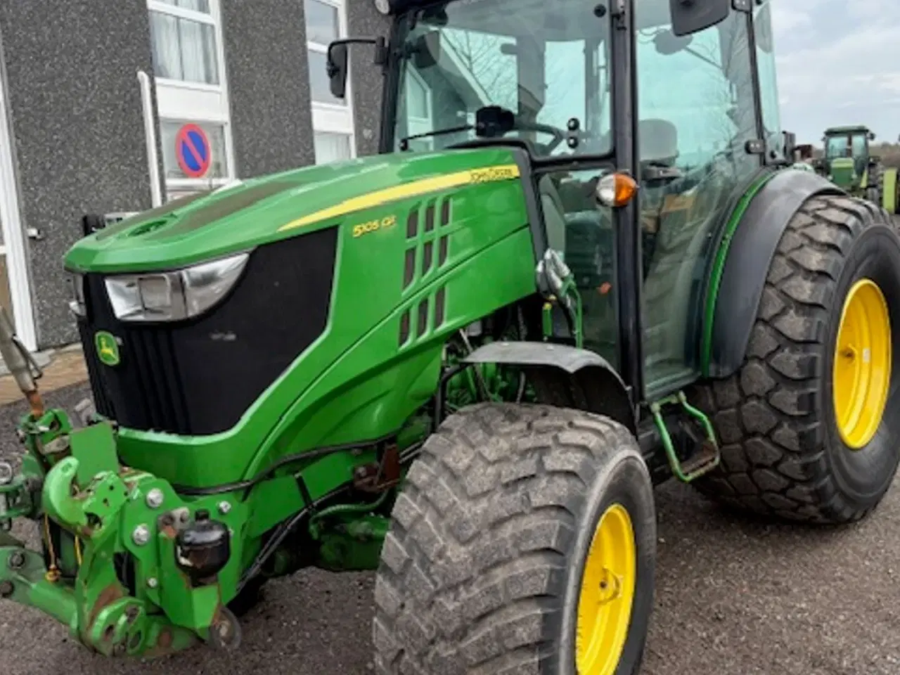Billede 4 - John Deere 5105GF FRONTLIFT. HJUL MED TRAKTORDÆK MEDFØLGER